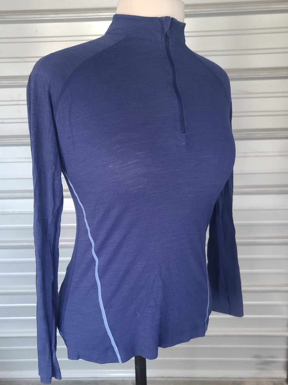 Mountain Hardwear Women's Small Long-Sleeve Half-Zip Merino Top Periwinkle